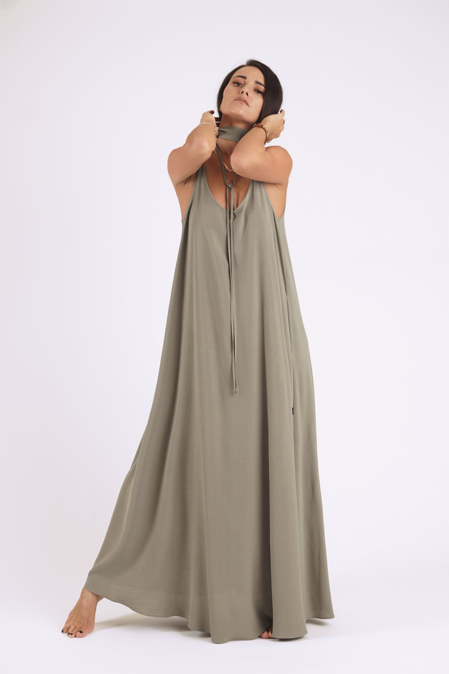 Gara A silueta kleitas