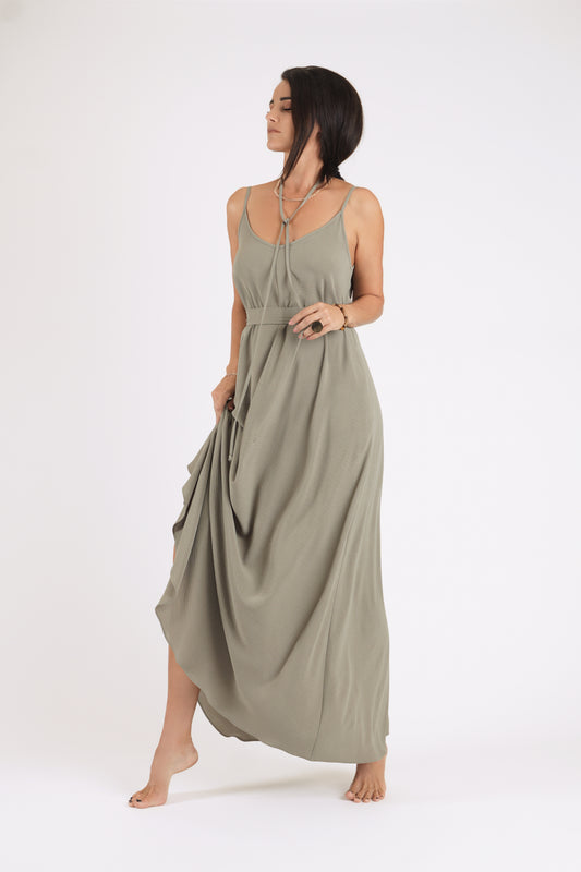 Gara A silueta kleitas