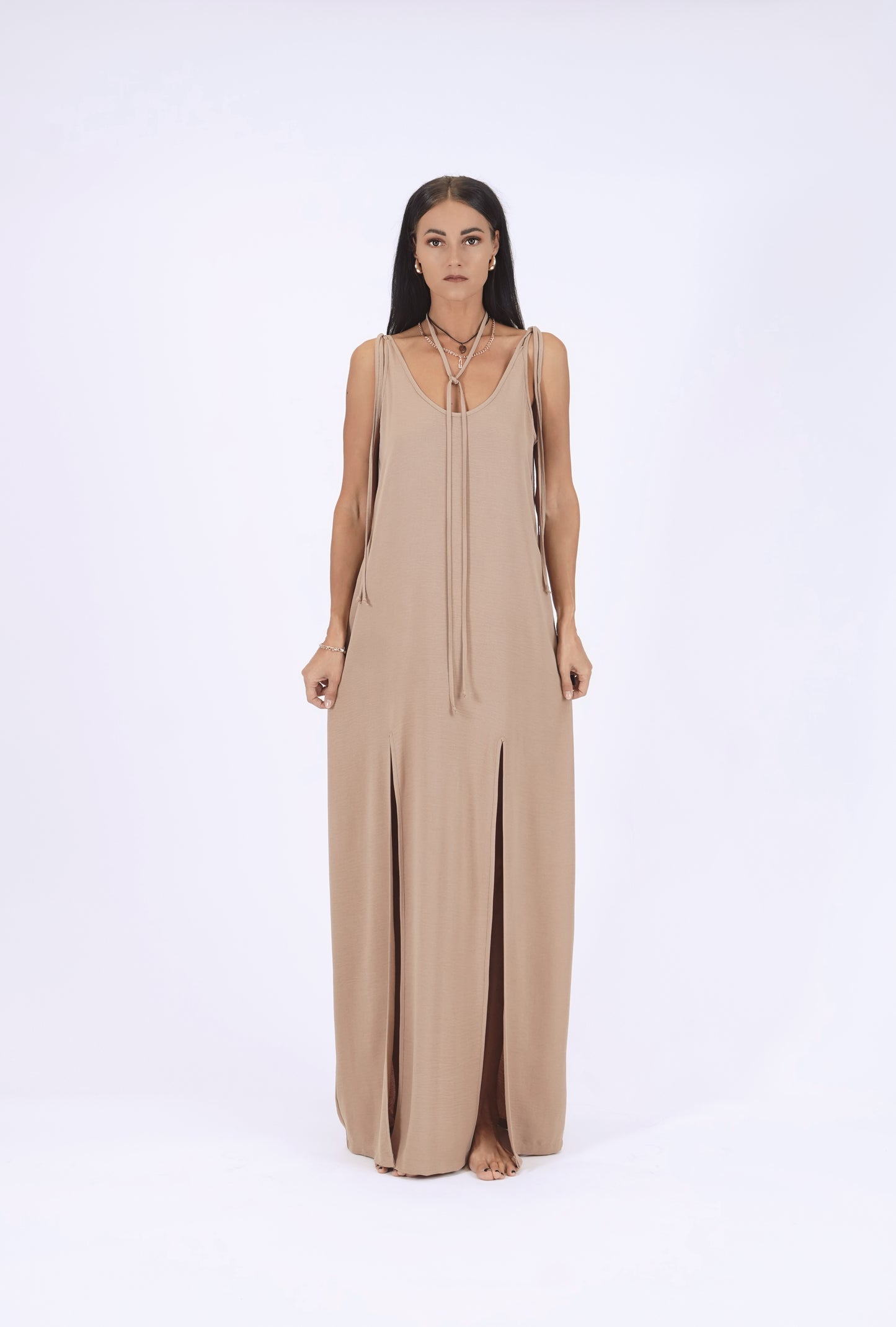 Gara kleita ar šķēlumiem, rose