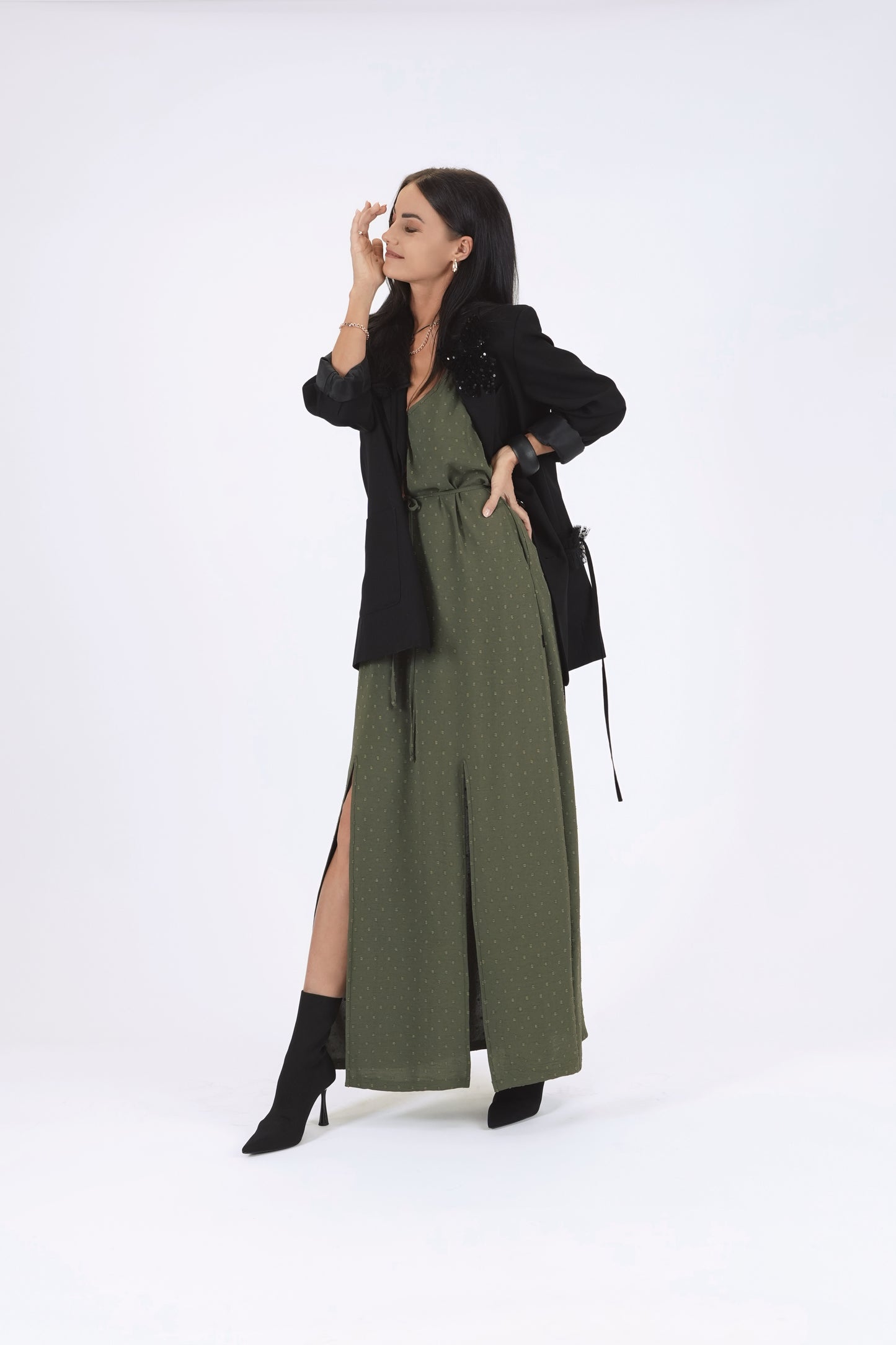 Gara kleita ar šķēlumiem, dark haki green