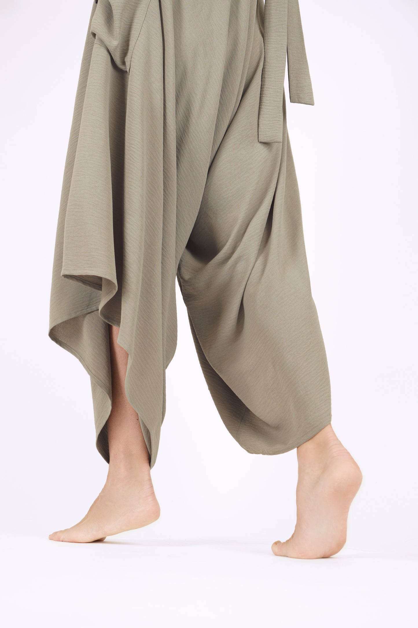 Oversize jumpsuit with pockets