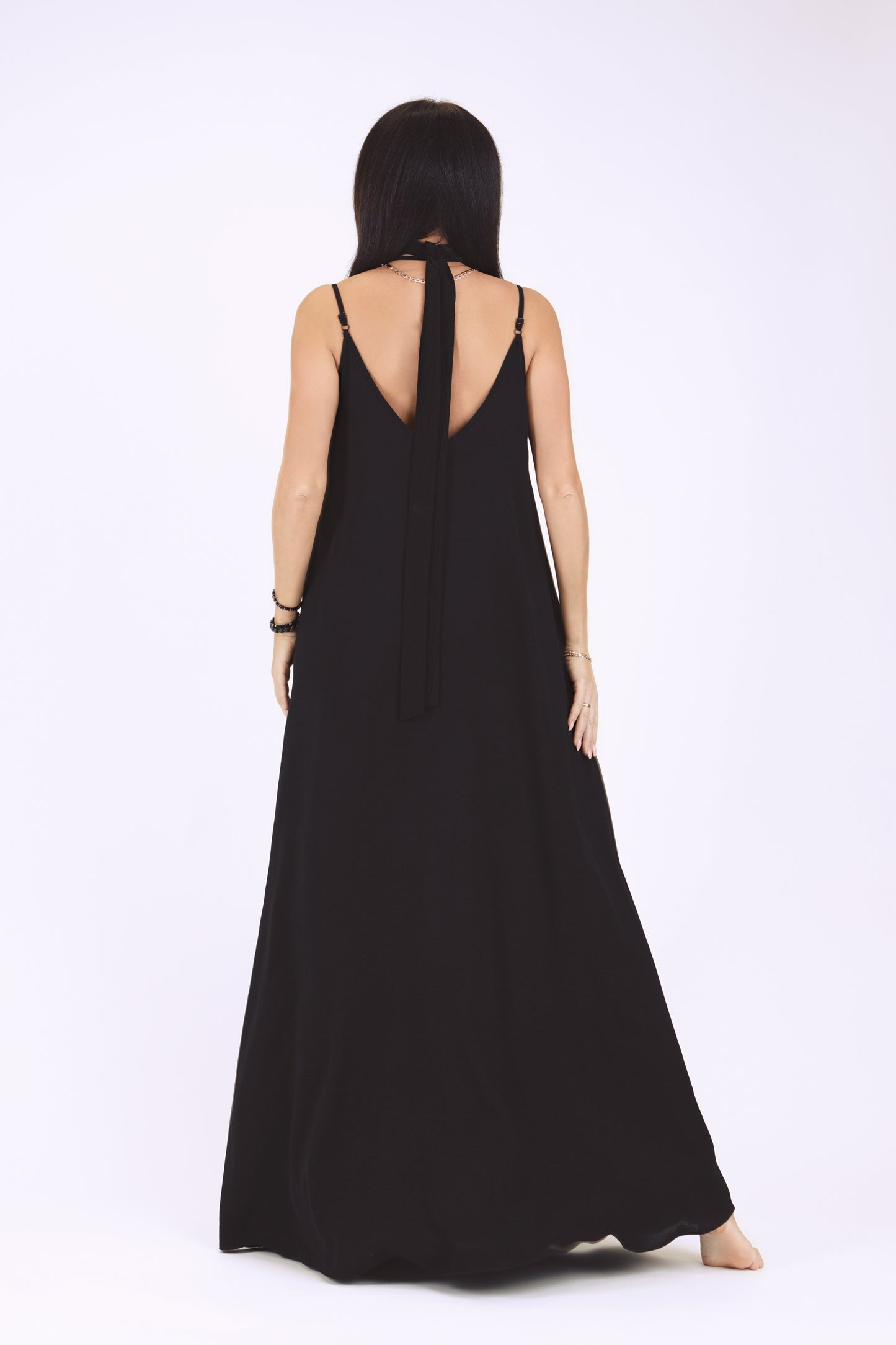 Gara A silueta kleita