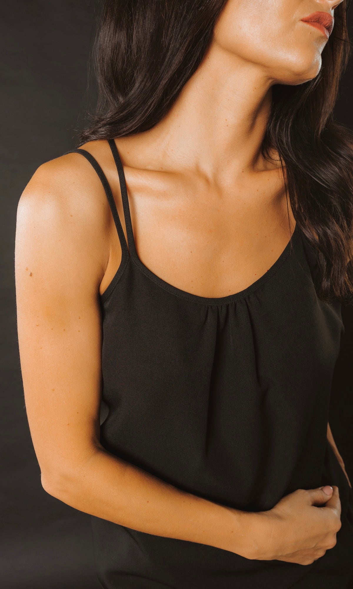 Bikškostīms - klasiskas garās bikses ar kabatām un tops ar dubultajām lencēm