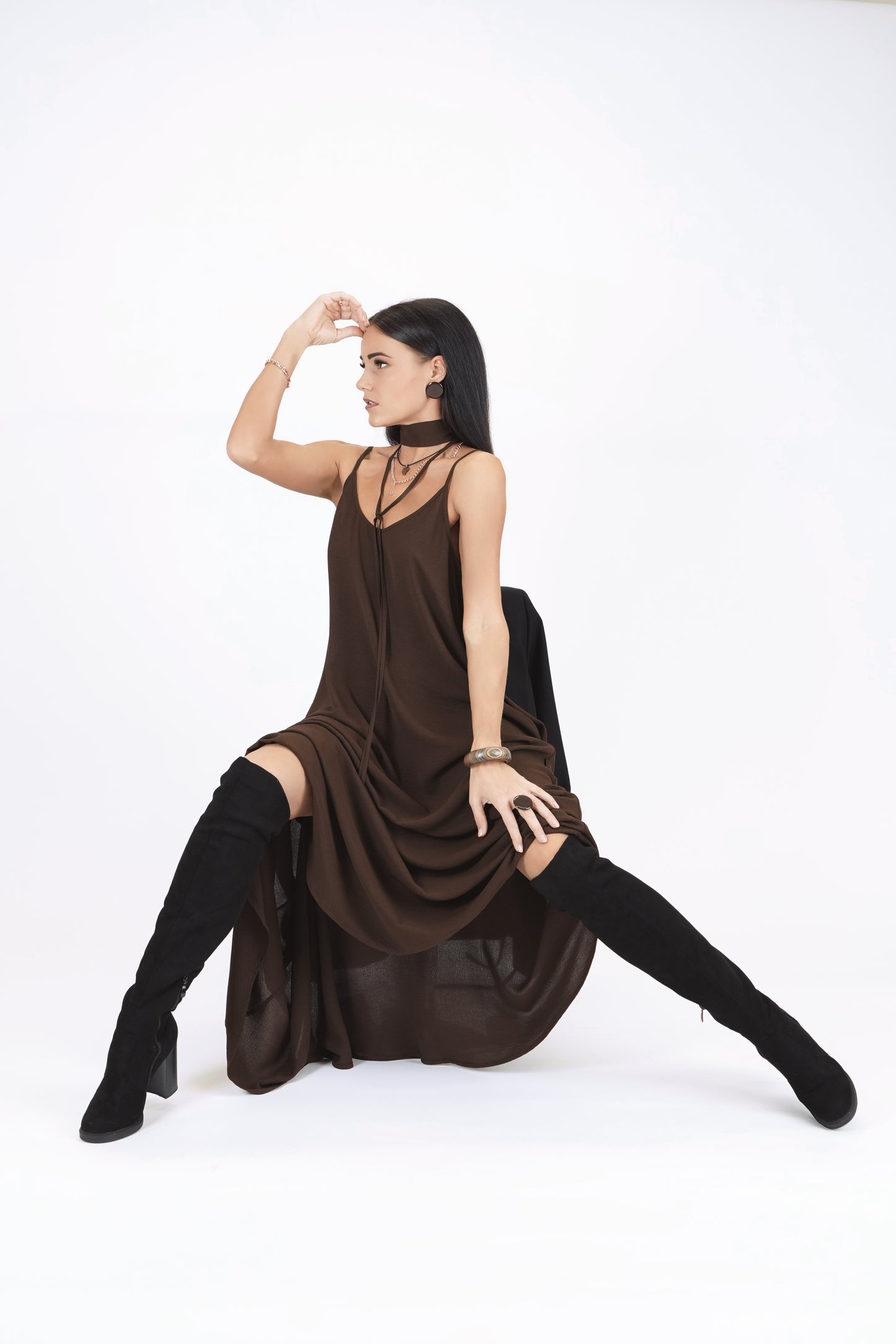 Gara A silueta kleita, chocolate brown