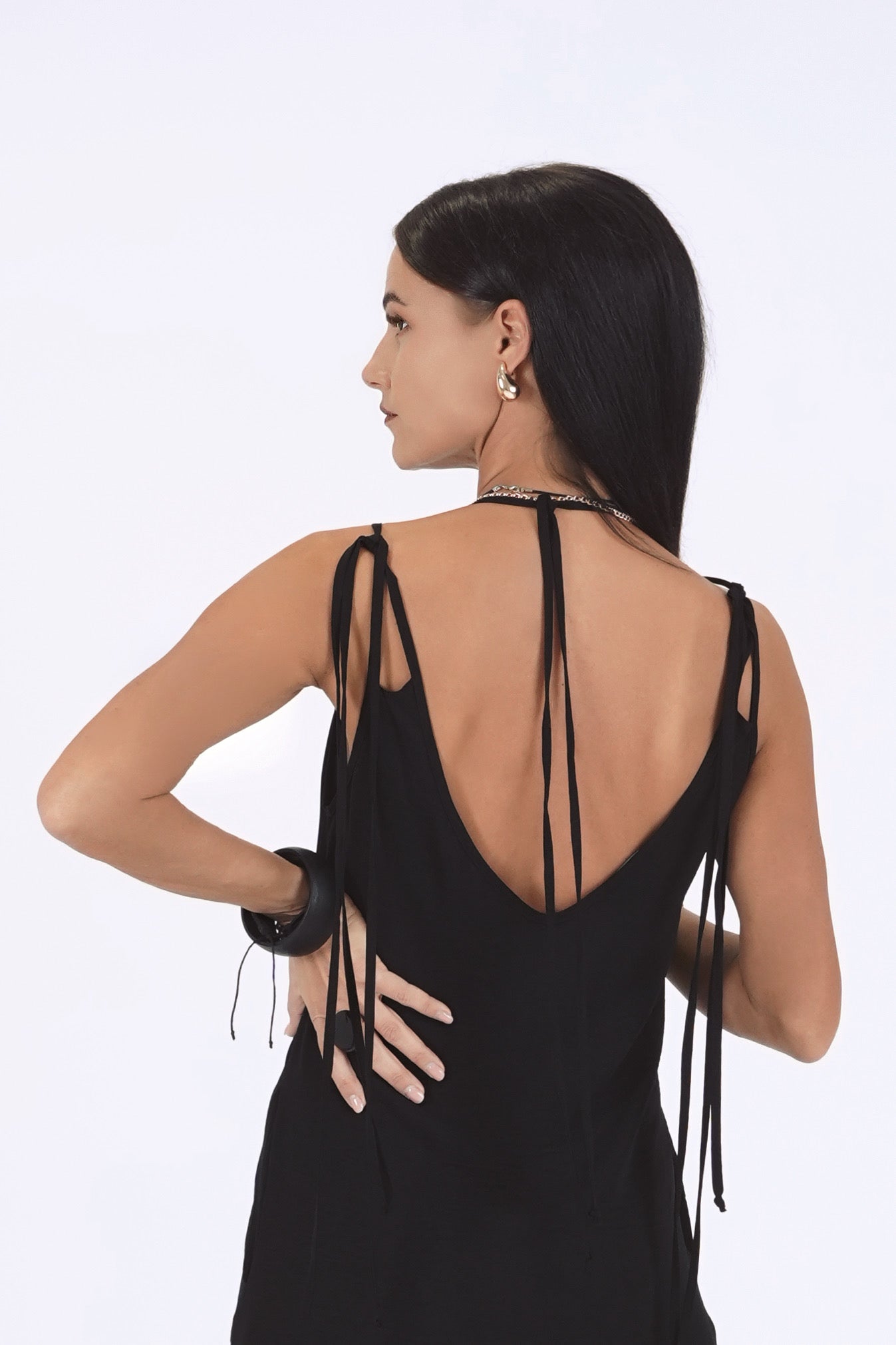 Gara kleita ar šķēlumiem, black