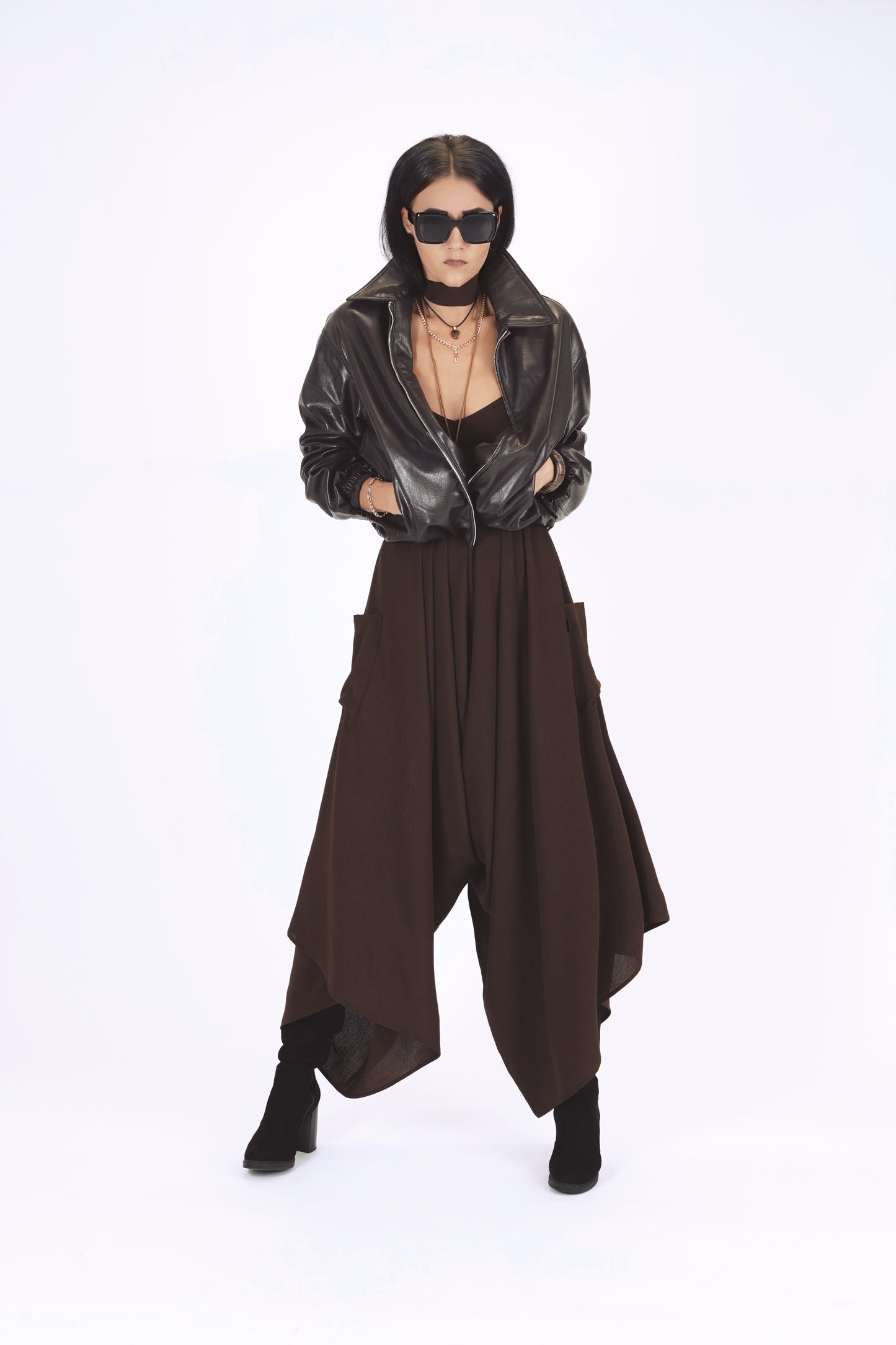 Oversize kombinezons ar kabatām, chocolate brown