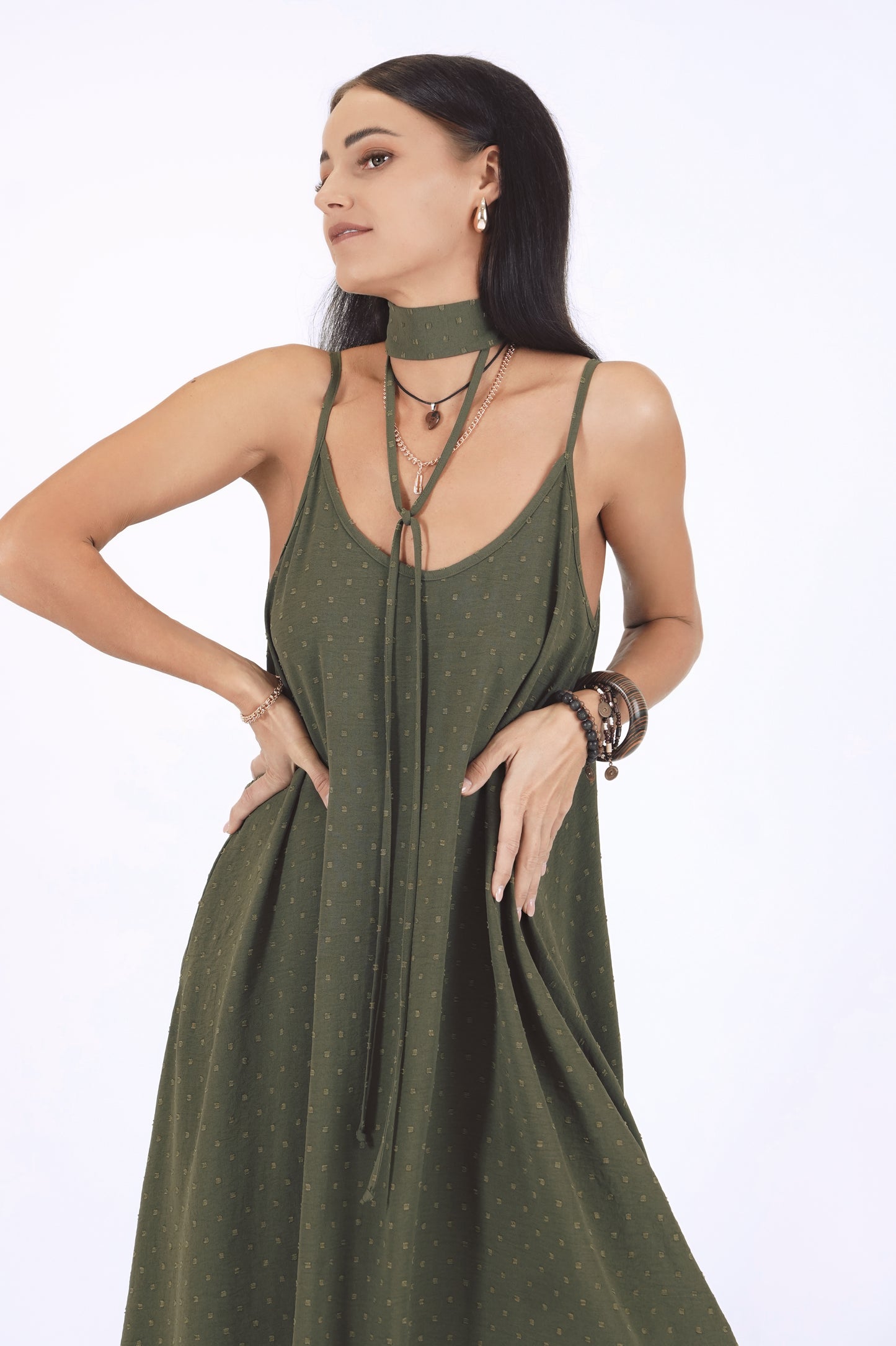 Gara A silueta kleita, dark haki green