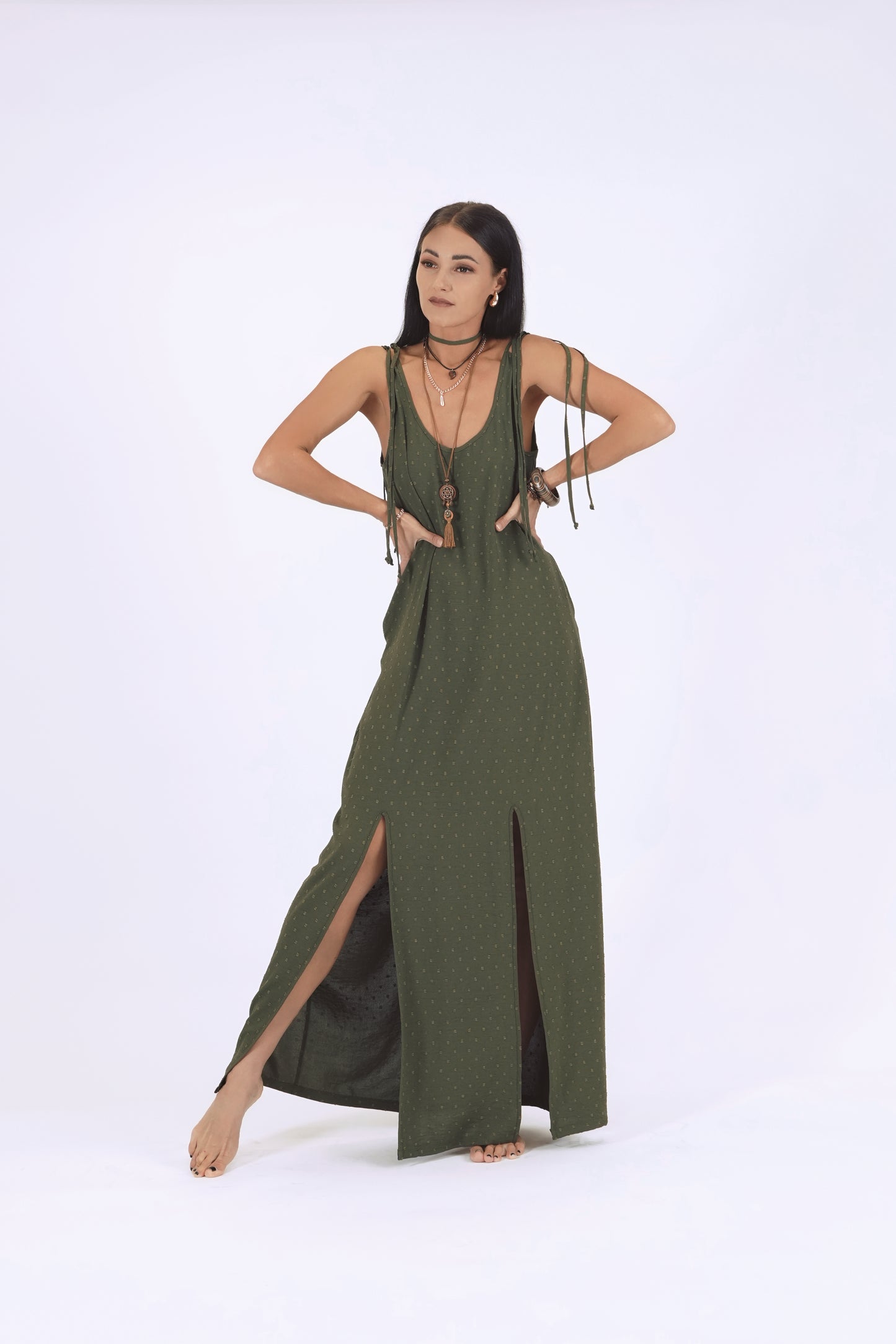 Gara kleita ar šķēlumiem, dark haki green