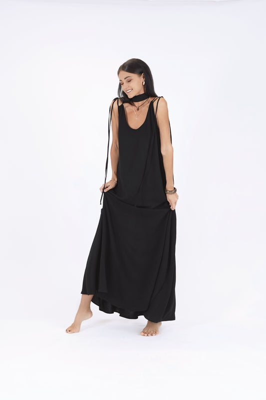 Gara A silueta kleita ar dubultām sienamām lencēm, black